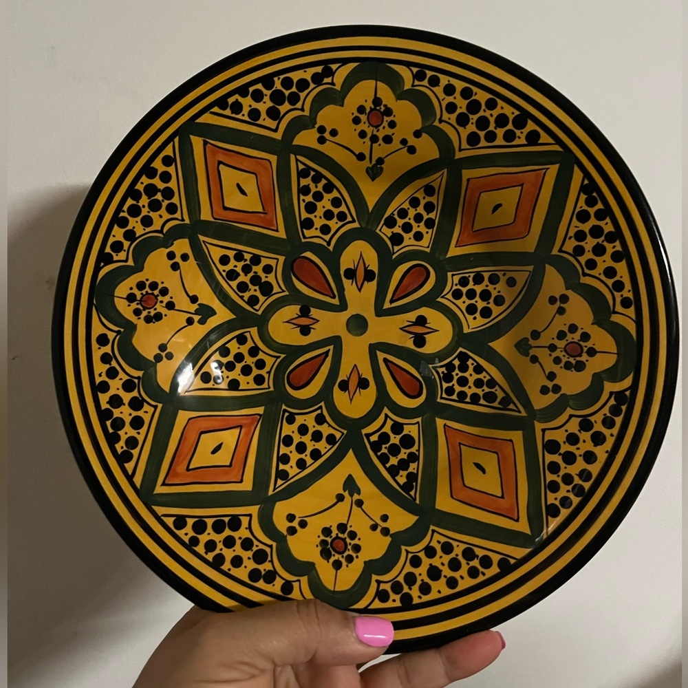 Retire rare Kasara by Pottery Barn